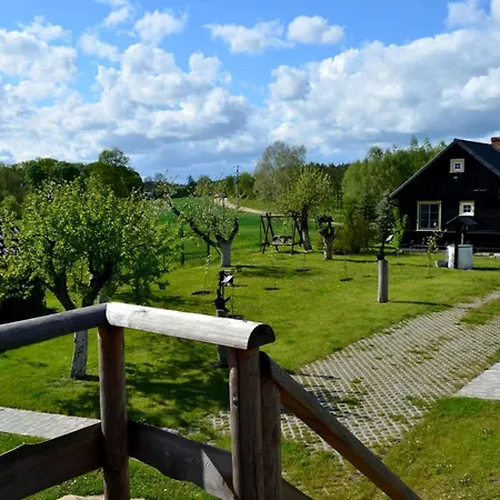 Zuraw Farm stay *
